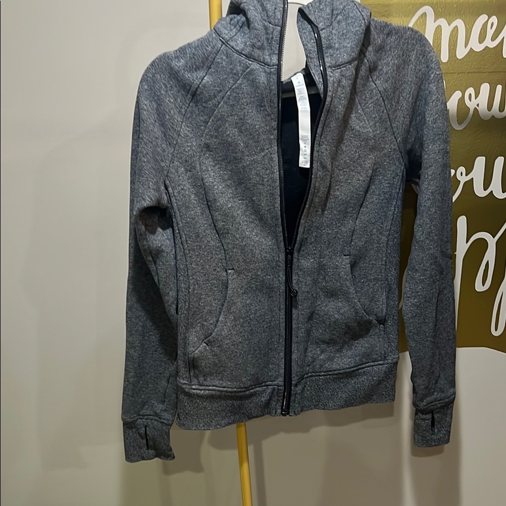 Lululemon Athletica Heathered Gray Zip-Up hoodie